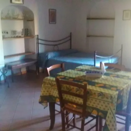 Palazzo Giuli Rosselmini Pieve di Santa Luce